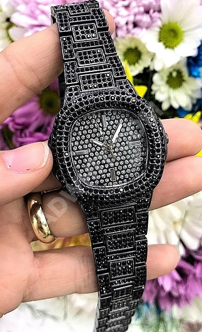 ساعات نسائية فاخرة 