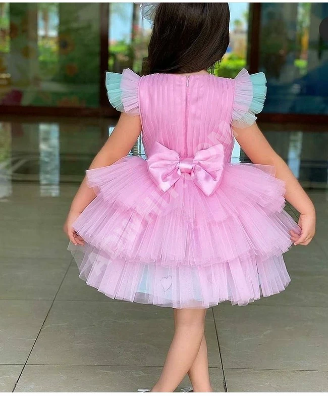 فستان بناتي مع اكسسوار للشعر 