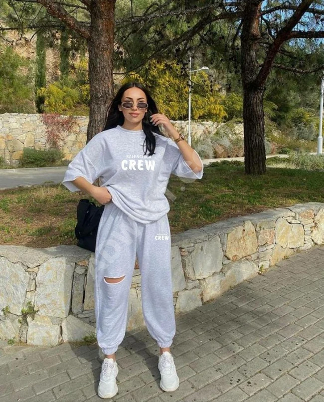 بيجاما نسائية بقَصة واسعة 