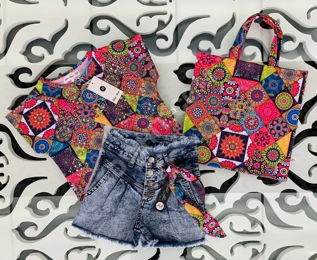 طقم بناتي ثلاث قطع 