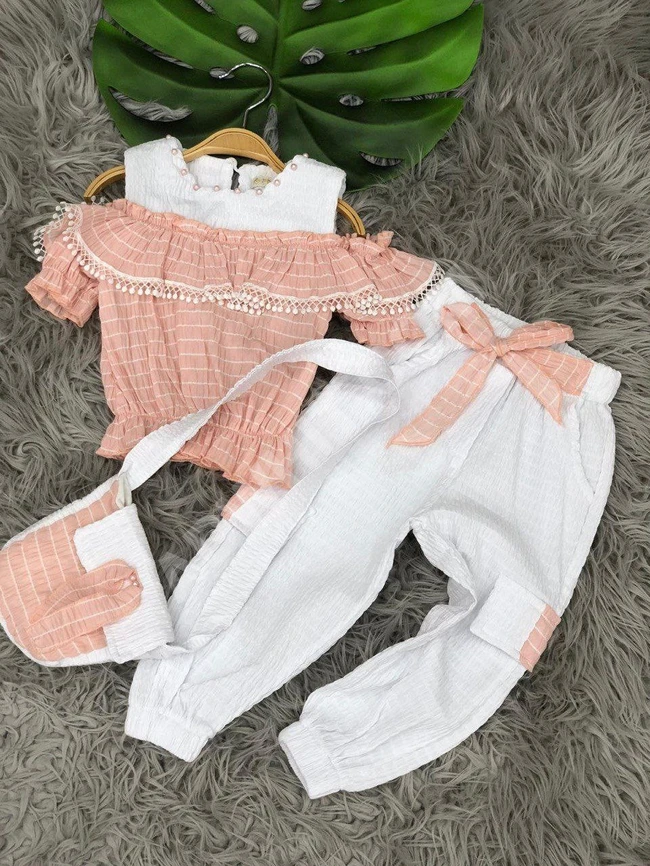 طقم بناتي ثلاث قطع