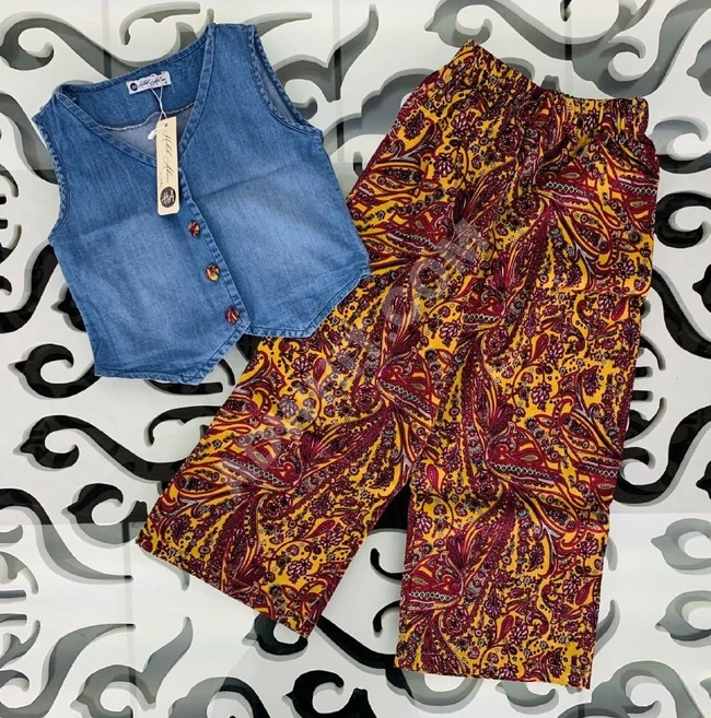 طقم بناتي قطعتين