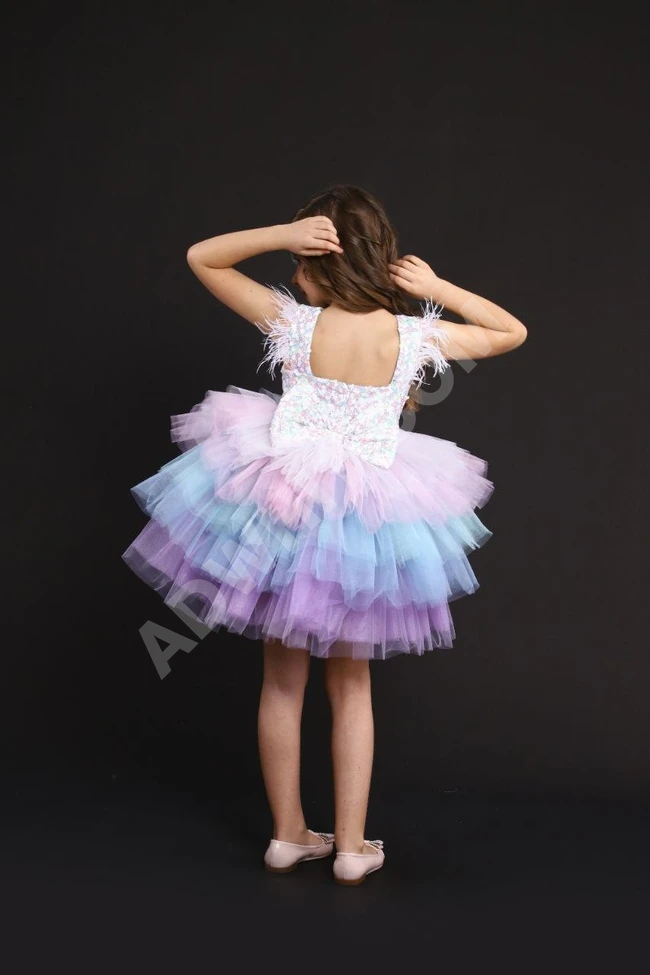 فستان بناتي بألوان جذابة