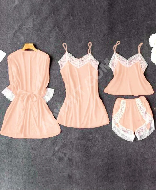 بيجاما نوم نسائي اربع قطع بألوان متعددة 