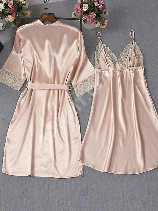 لانجري نسائي قصير قطعتين