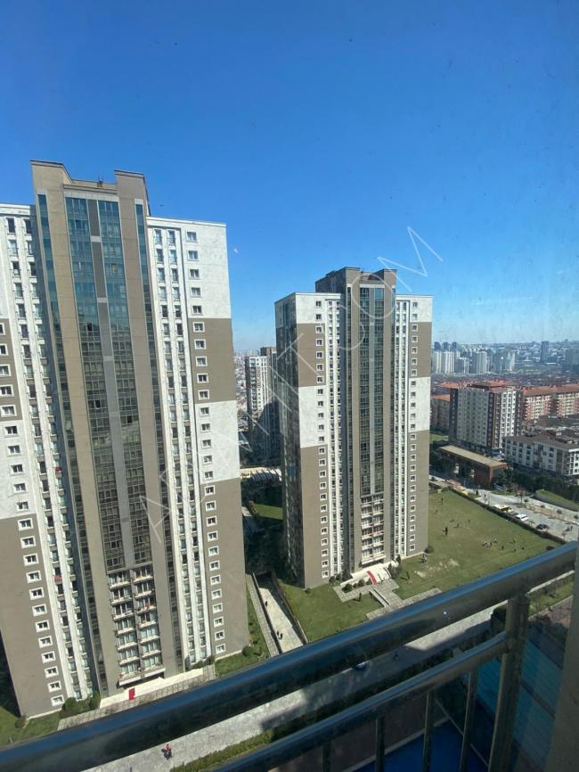 شقة  3+1 للبيع 127 م مربع  ضمن مجمع سكني كامل الخدمات الترفيهيه في اسطنبول الأوربية