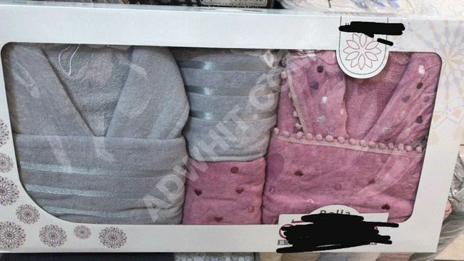 برنص حمام للجنسين متوفر بألوان متعددة 