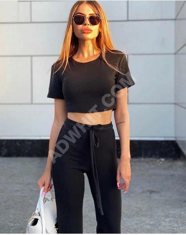 بيجاما نسائية بتصميم عملي ساده 