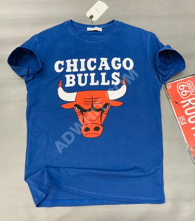 تيشرت رجالية بألوان مختلفة وسعر مغري