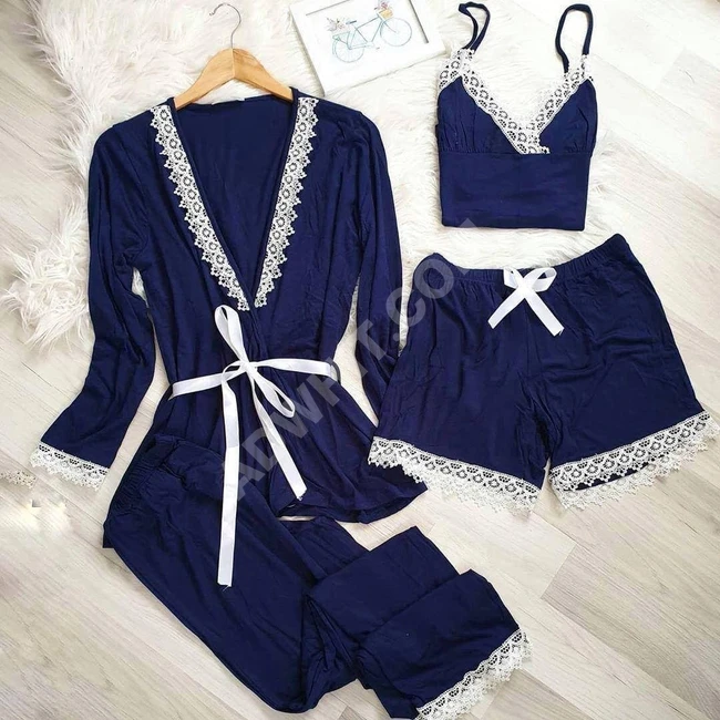 بيجاما نوم نسائي 