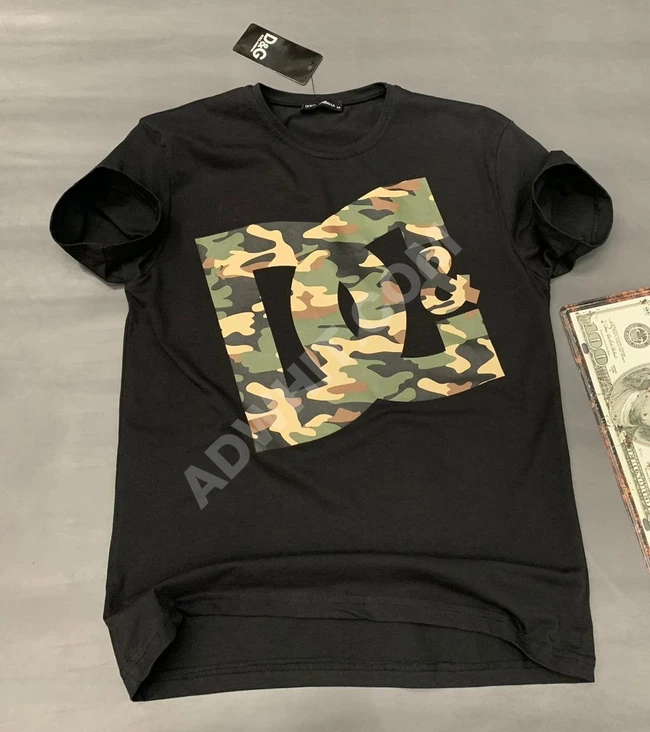 تيشرتات رجالية بأشكال والوان مختلفة 