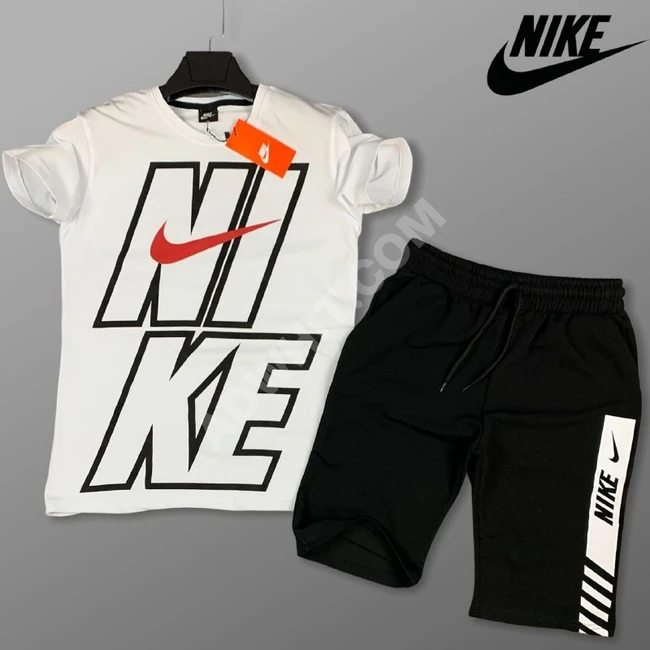 طقم رجالي سبور بلوز مع شورت