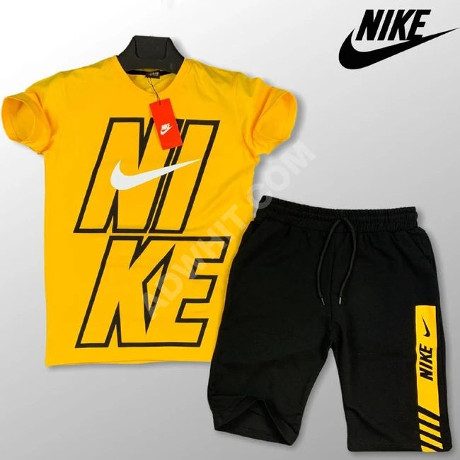 طقم رجالي سبور بلوز مع شورت