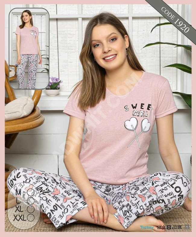 بيجاما نوم نسائية بأشكال مختلفة 