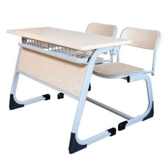 طاولات وكراسي مدرسية(منضدة)