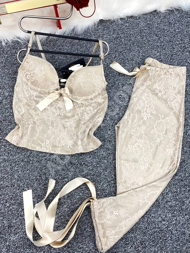 بيجاما نوم نسائية 