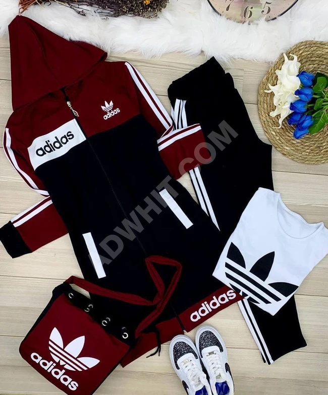 بيجاما ثلاث قطع مع حقيبة 