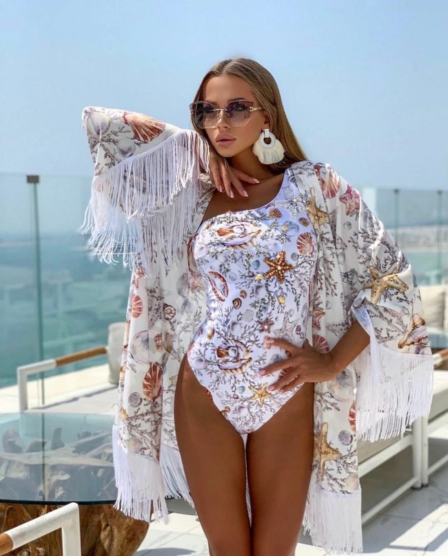 طقم سباحة نسائي 