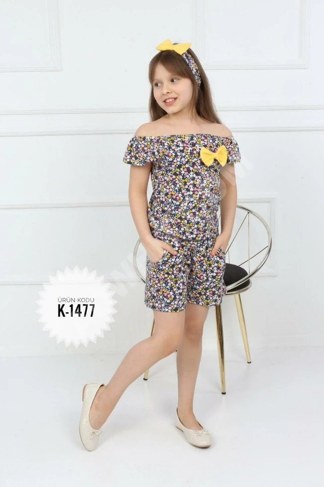 طقم بناتي قطعتين