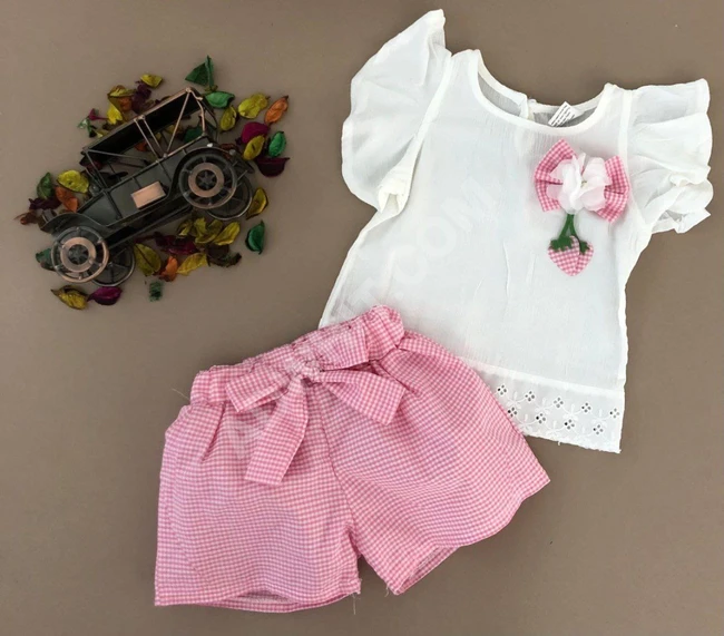 طقم بناتي بلوز مع شورت