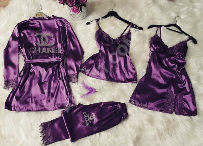 طقم نوم نسائي اربع قطع