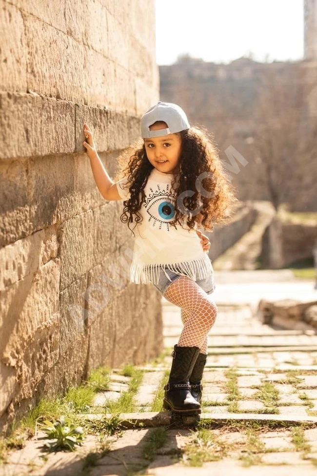 طقم بناتي شورت مع بلوز