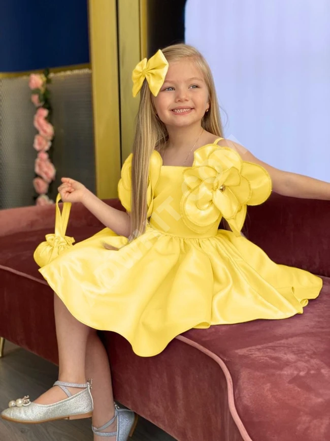 فستان بناتي مع حقيبة وربطة شعر