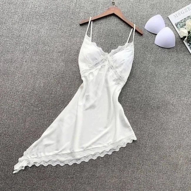 لانجري نسائي قصير 