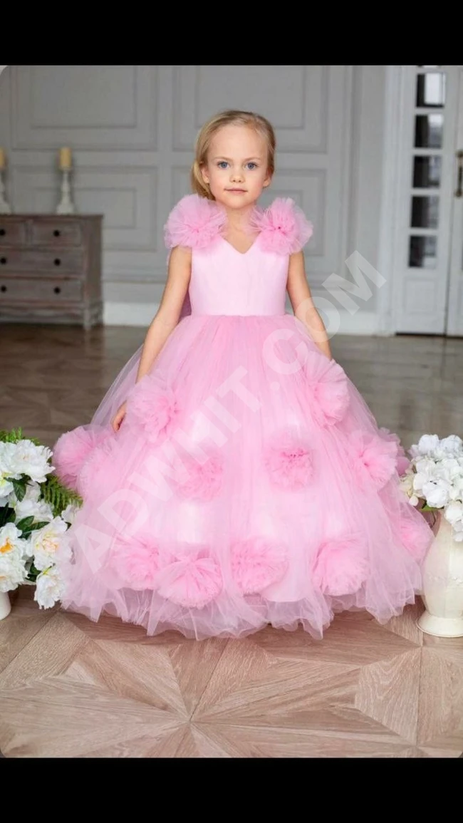 فستان بناتي فاخر 