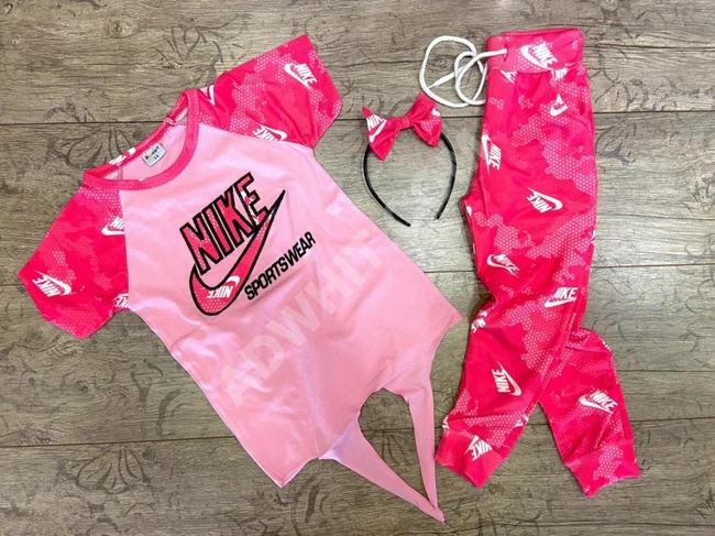 بيجاما بناتي مع قوس للشعر 