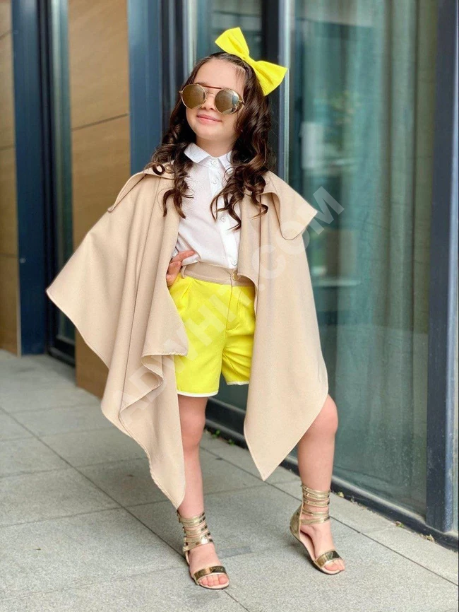 طقم بناتي ثلاث قطع مع اكسسوار للشعر 