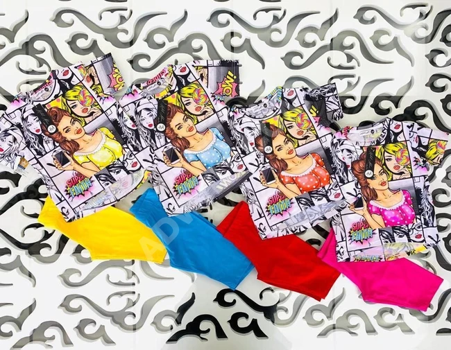 طقم بناتي صيفي بألوان مختلفة 