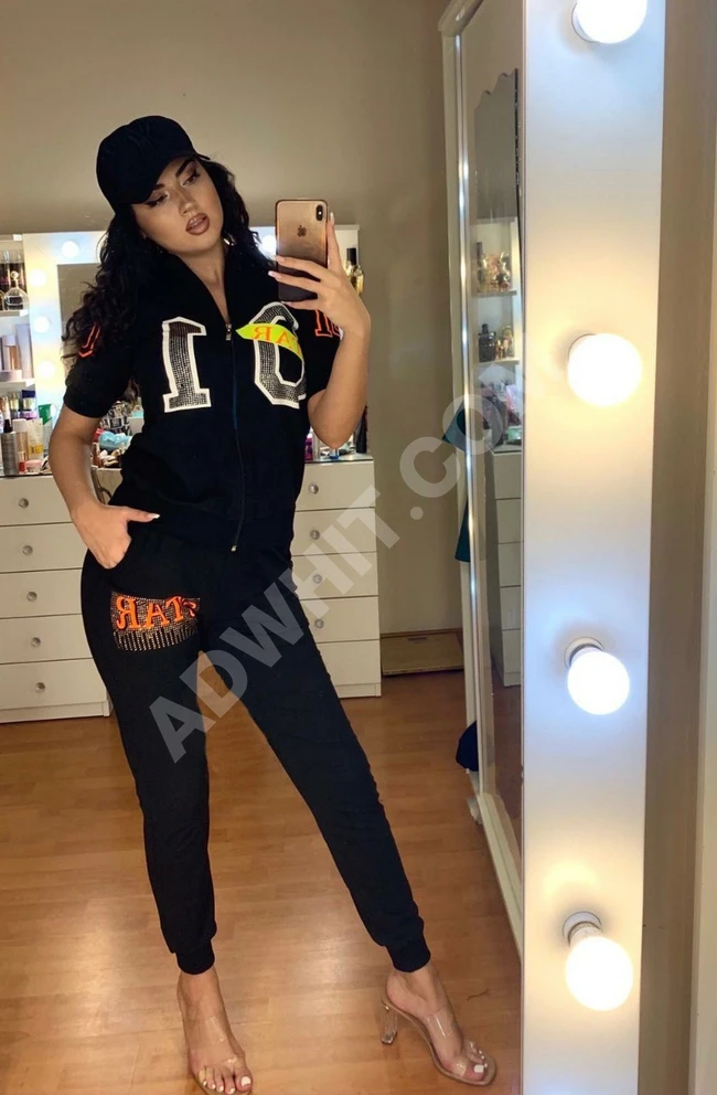 بيجاما سبور نسائية متوفرة بمقاسات كبيرة 