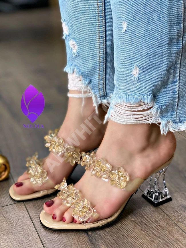 حذاء سبور نسائي صيفي 