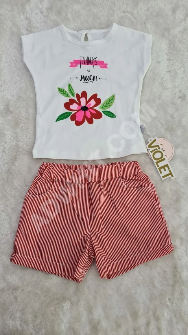 طقم بناتي شورت مع بلوز