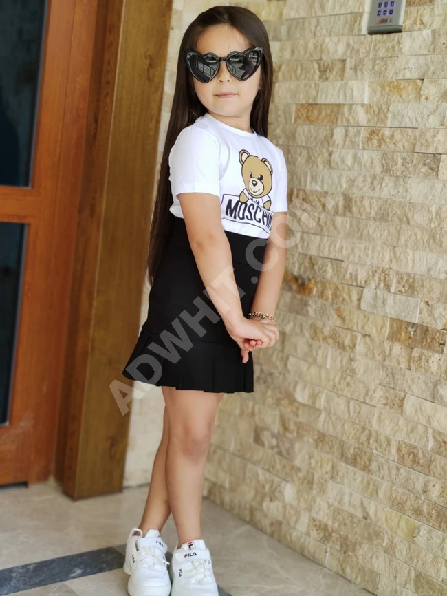 طقم بناتي بلوز مع تنورة