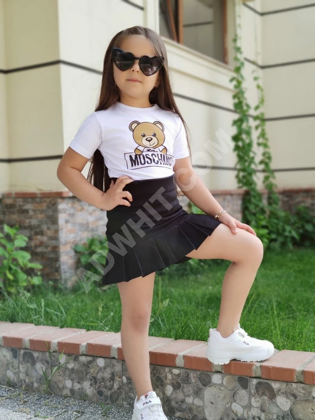 طقم بناتي بلوز مع تنورة