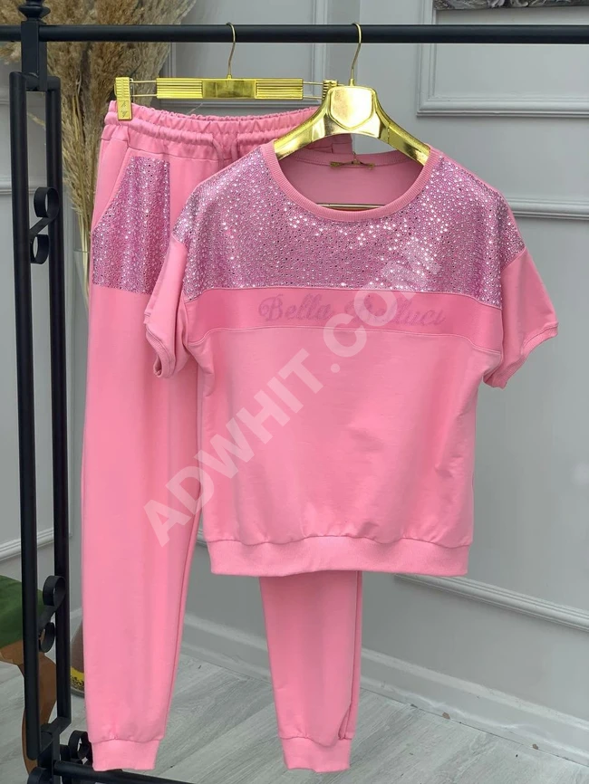 بيجاما نسائية بألوان متعددة