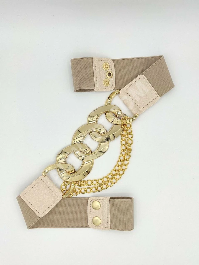 كمر نسائي بشكل مميز