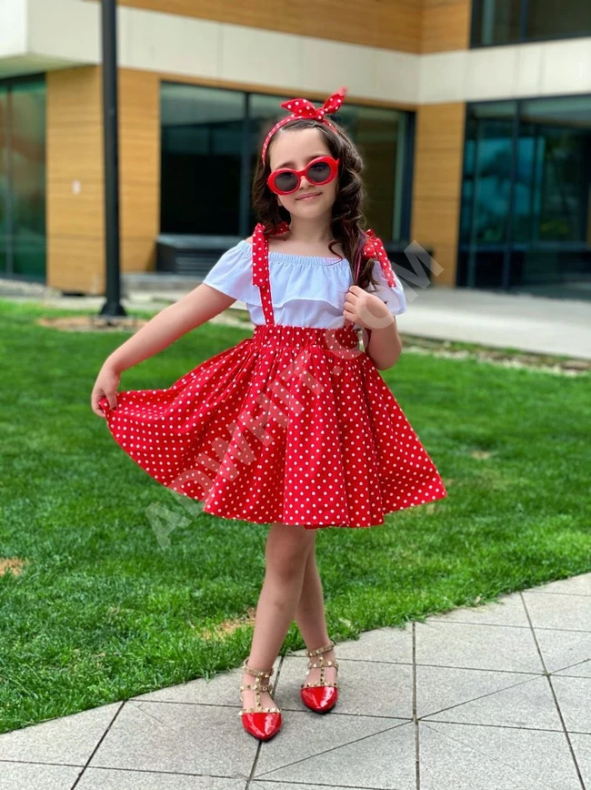 طقم بناتي مع ربطة شعر 