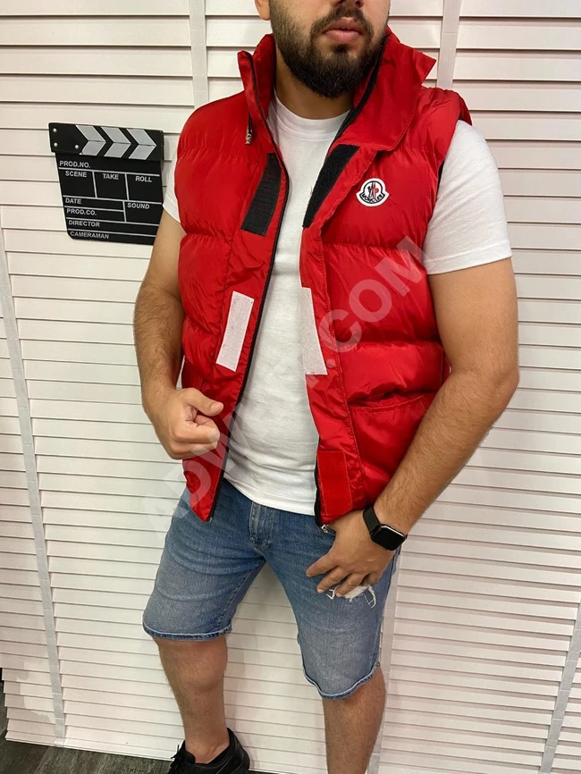 سترة رجالية بألوان مختلفة 