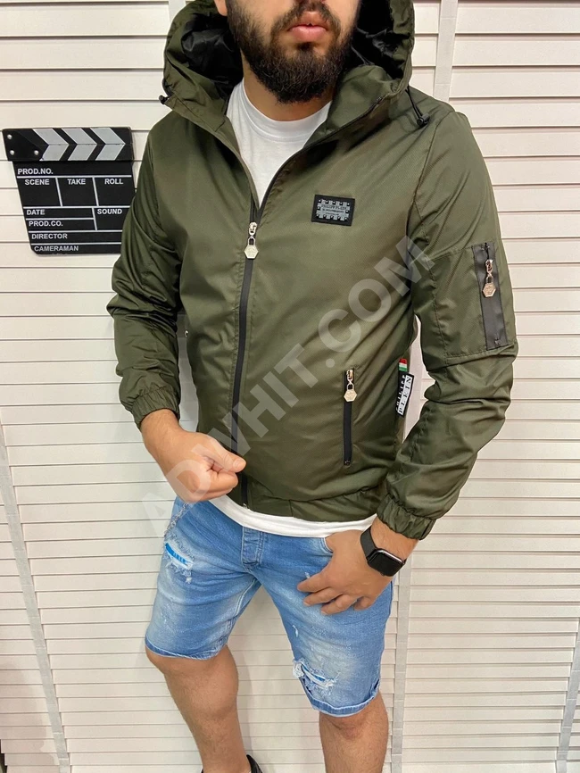 جاكيت رجالي بألوان متعددة 