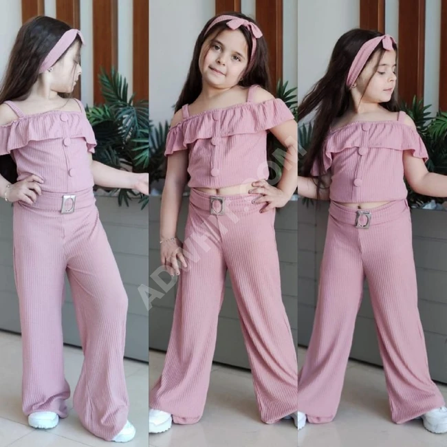 طقم بناتي مع ربطة شعر 