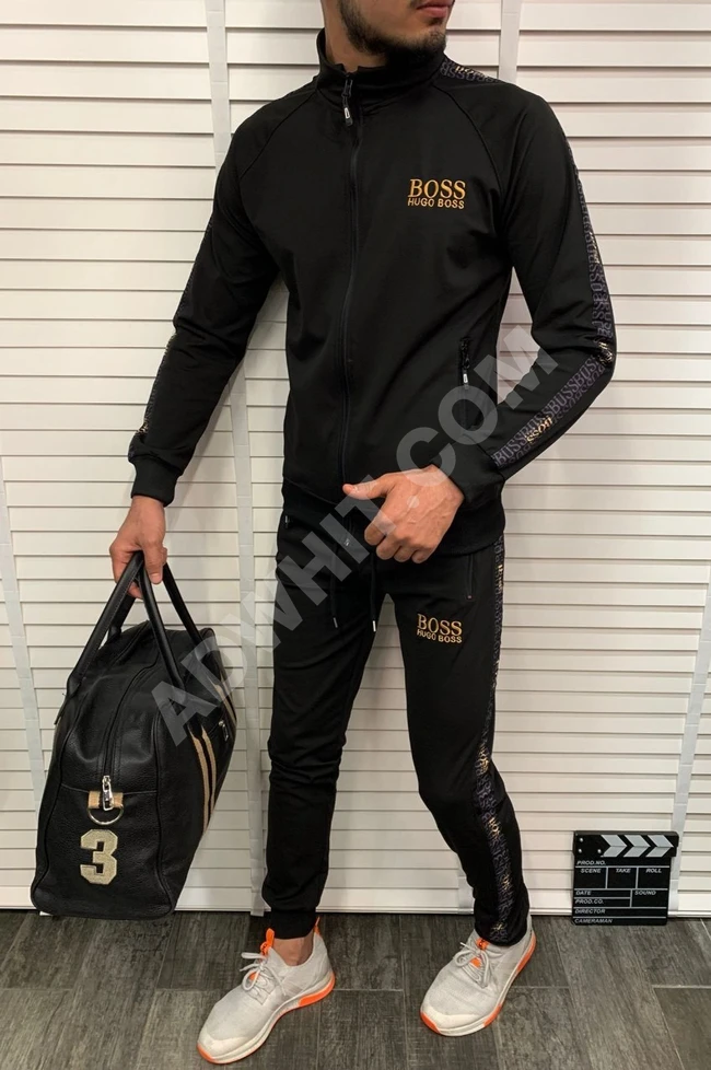 بيجاما رجالية بأشكال مختلفة 