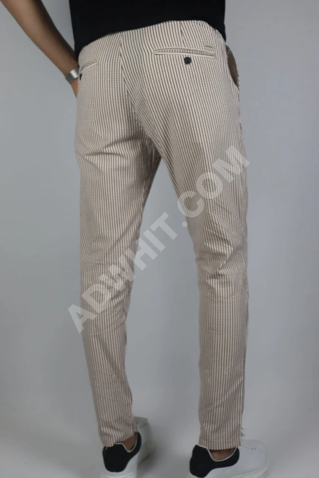بنطال رجالي بألوان متعددة