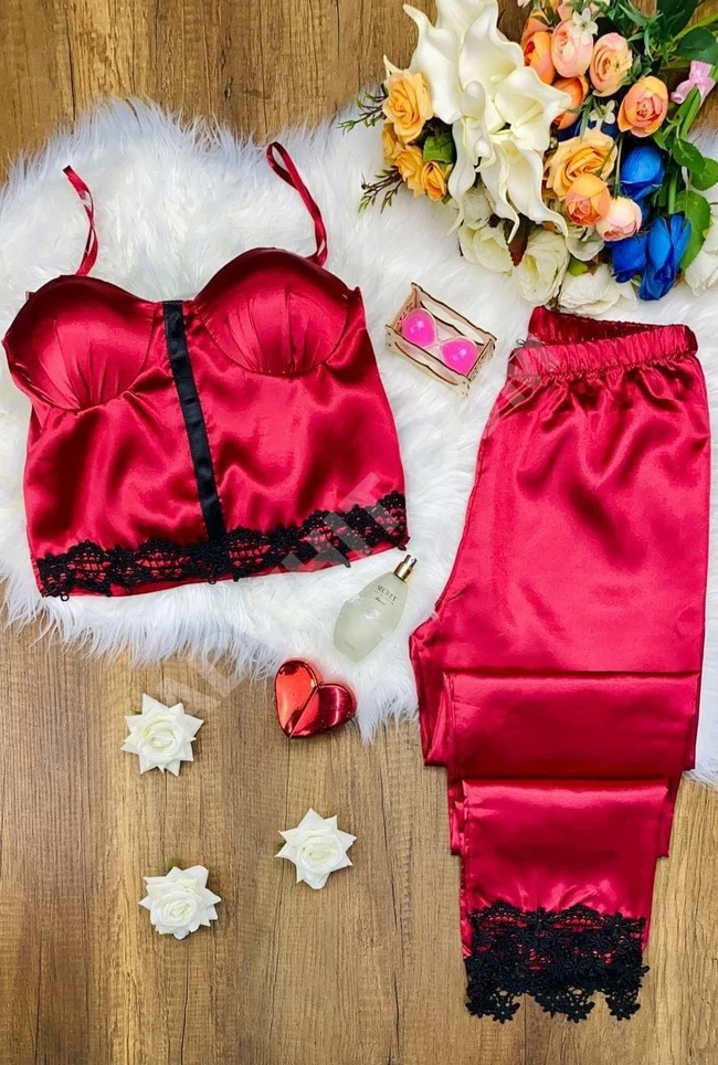 بيجاما نوم نسائية ساتان حرير