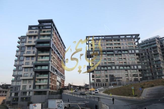 شقة فاخرة مميزة 2+1 للبيع في ارقى المناطق في اسطنبول حي كاغيتهانه