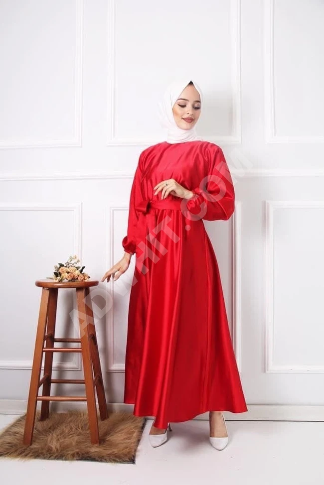 فستان نسائي طويل ساتان حرير للمحجبات