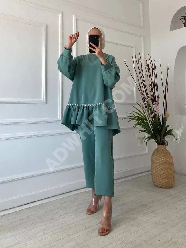 طقم نسائي للمحجبات 