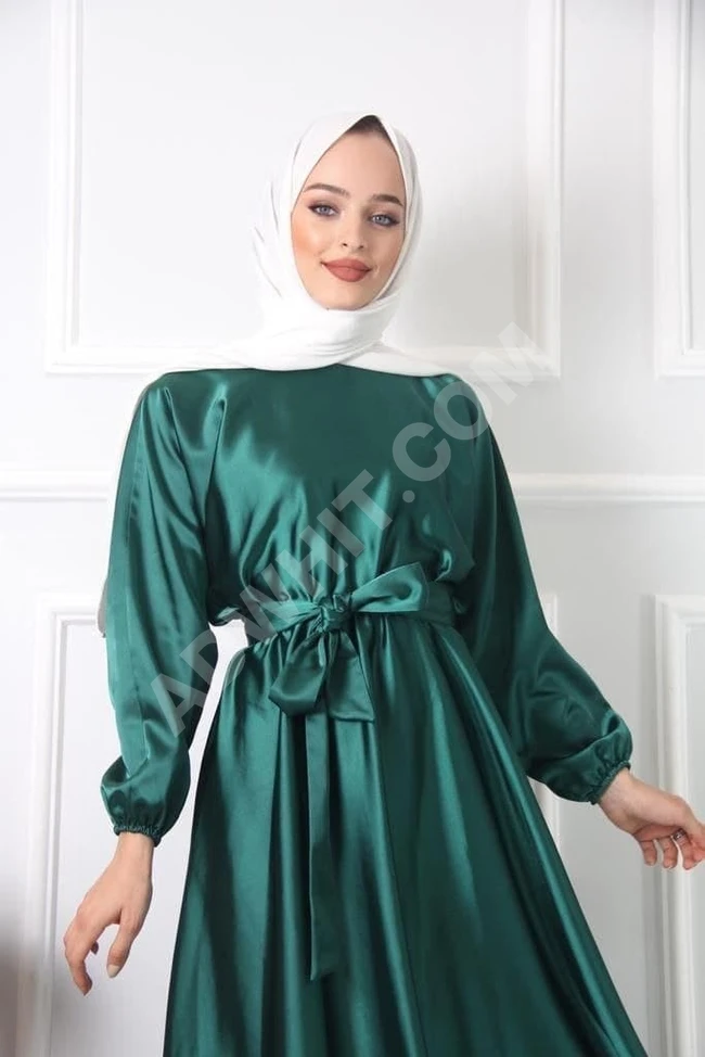 فستان نسائي طويل ساتان حرير للمحجبات